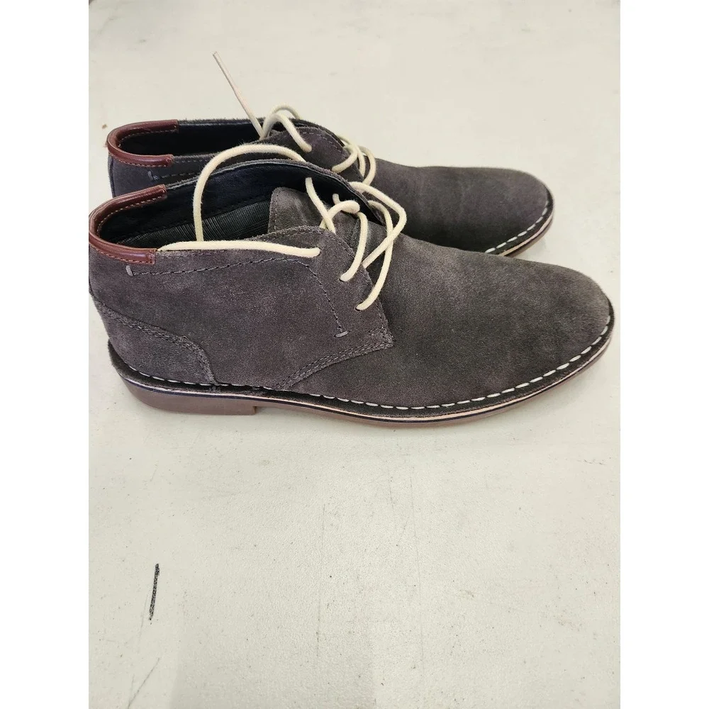 Kenneth Cole Reaction Desert Wind Mens 8.5 Grey Suede Chukka Boots